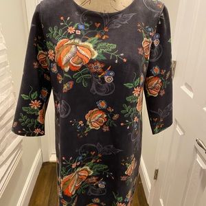 Adore Floral Shift Dress small